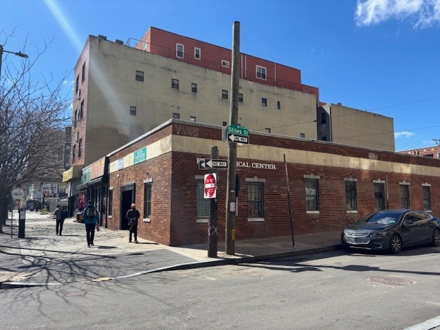 1216 N Broad St, Philadelphia, PA for Sale