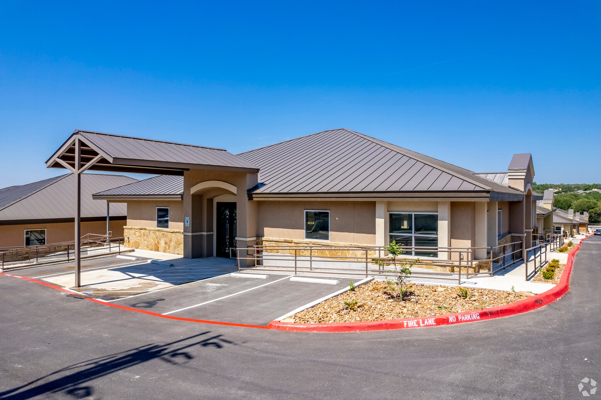 2130 Thousand Oaks Dr, San Antonio, TX for Rent