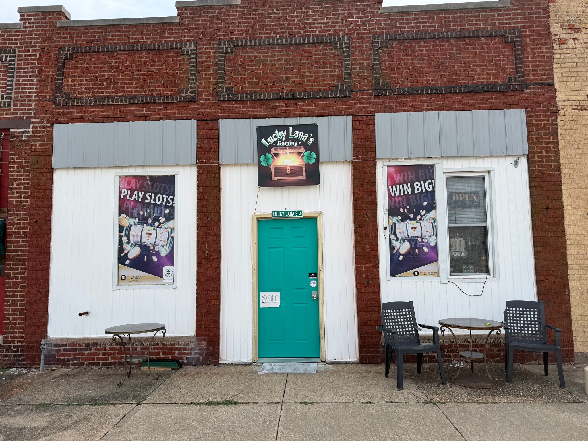 130 Central Ave, Kincaid, IL for Sale