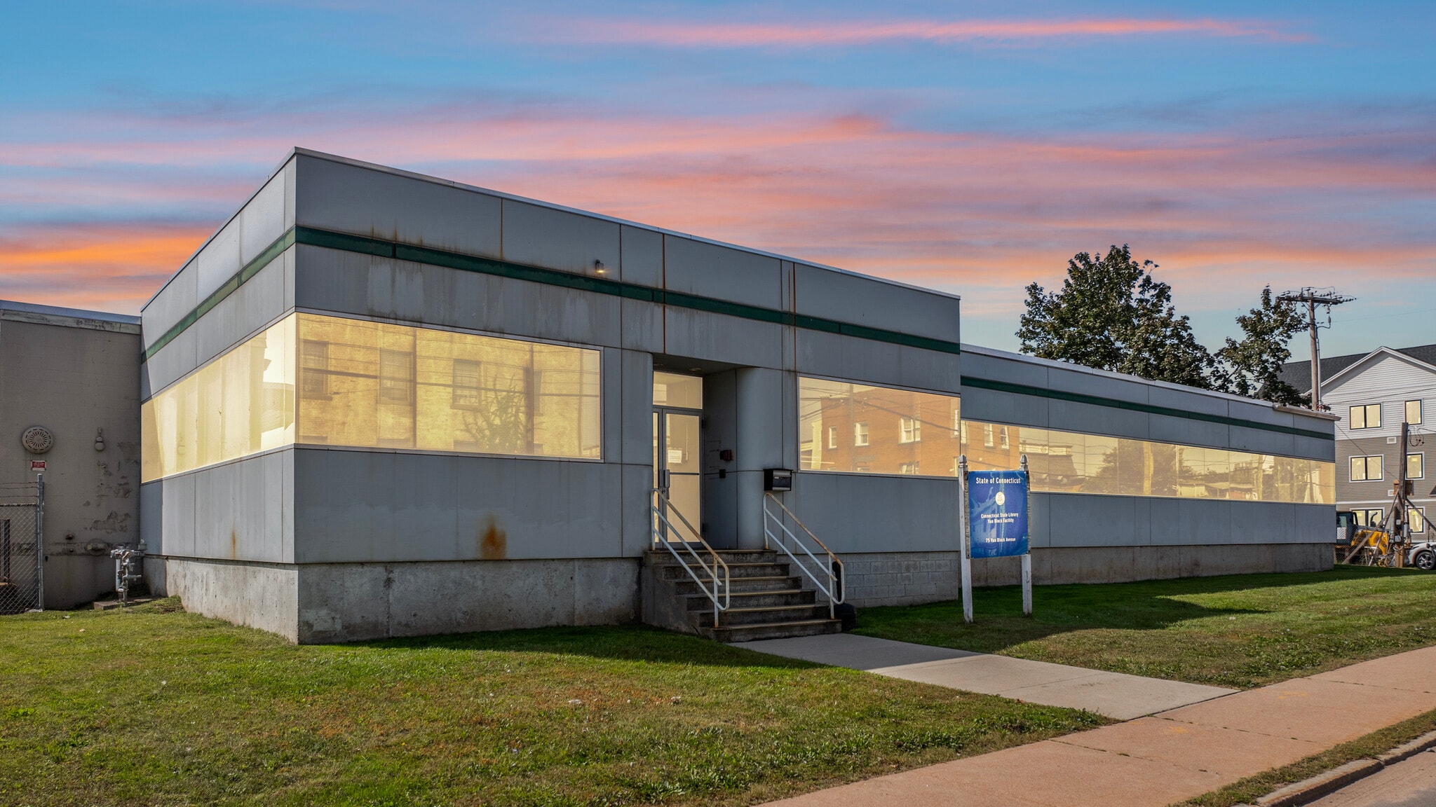 75 Van Block Ave, Hartford, CT for Sale