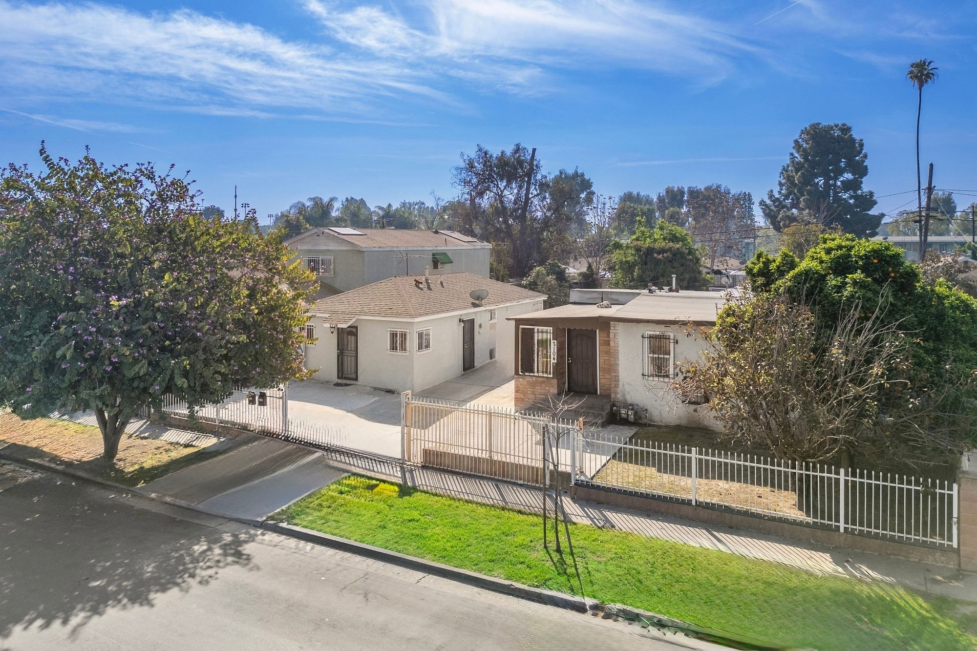 2106 E 113th St, Los Angeles, CA for Sale