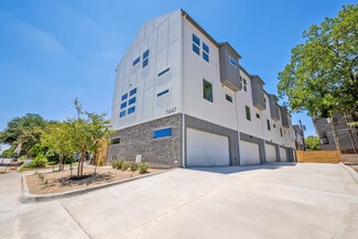 Dallas, TX Apartments - 5647 Live Oak