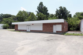 Wilmington, NC Freestanding - 2010 Princess Place Dr