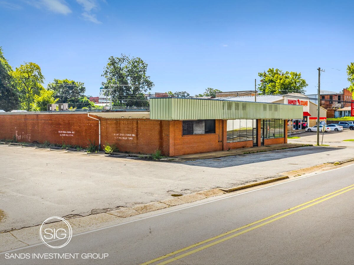 1101 Tuscaloosa St, Greensboro, AL for Sale