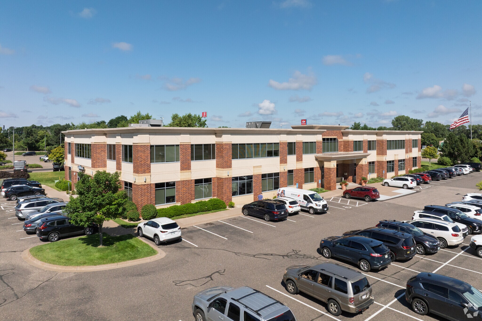 3555 Willow Lake Blvd, Vadnais Heights, MN for Rent