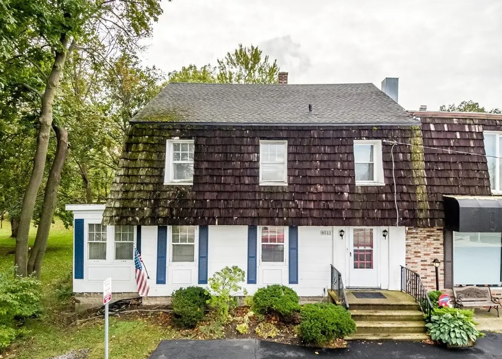 8511-8521 Sheridan Dr, Buffalo, NY for Sale