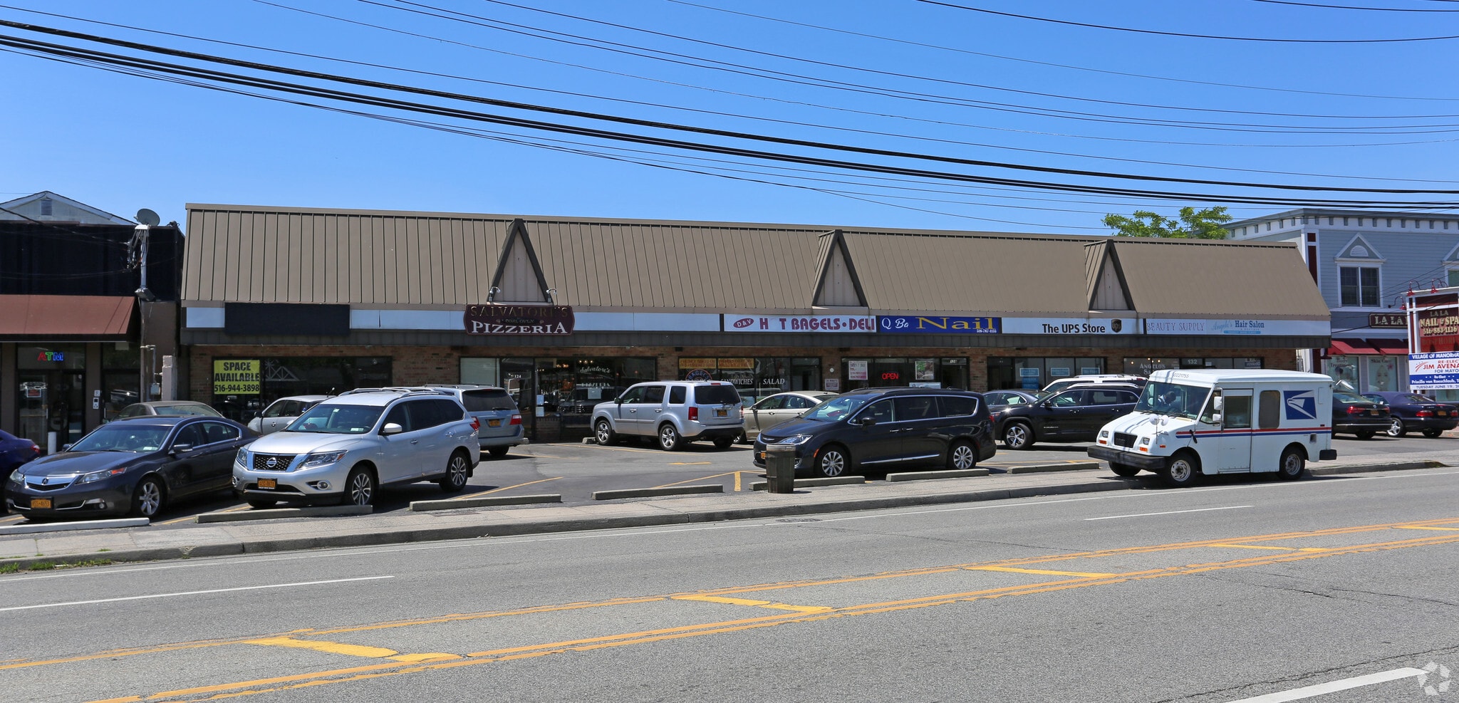 122-132 Shore Rd, Port Washington, NY for Rent