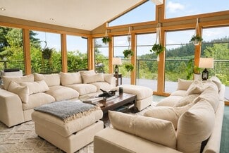 Newberg, OR Specialty - 21360 SW Hillsboro Hwy