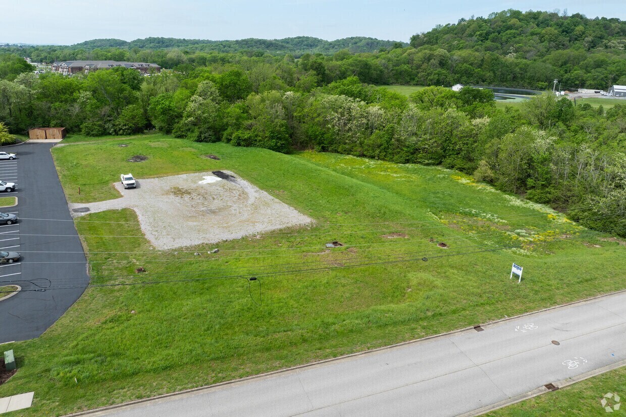 4719 Traders Way, Thompson's Station, TN for Rent