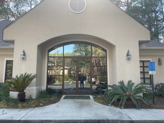 70 N Main St, Hilton Head Island, SC for Sale