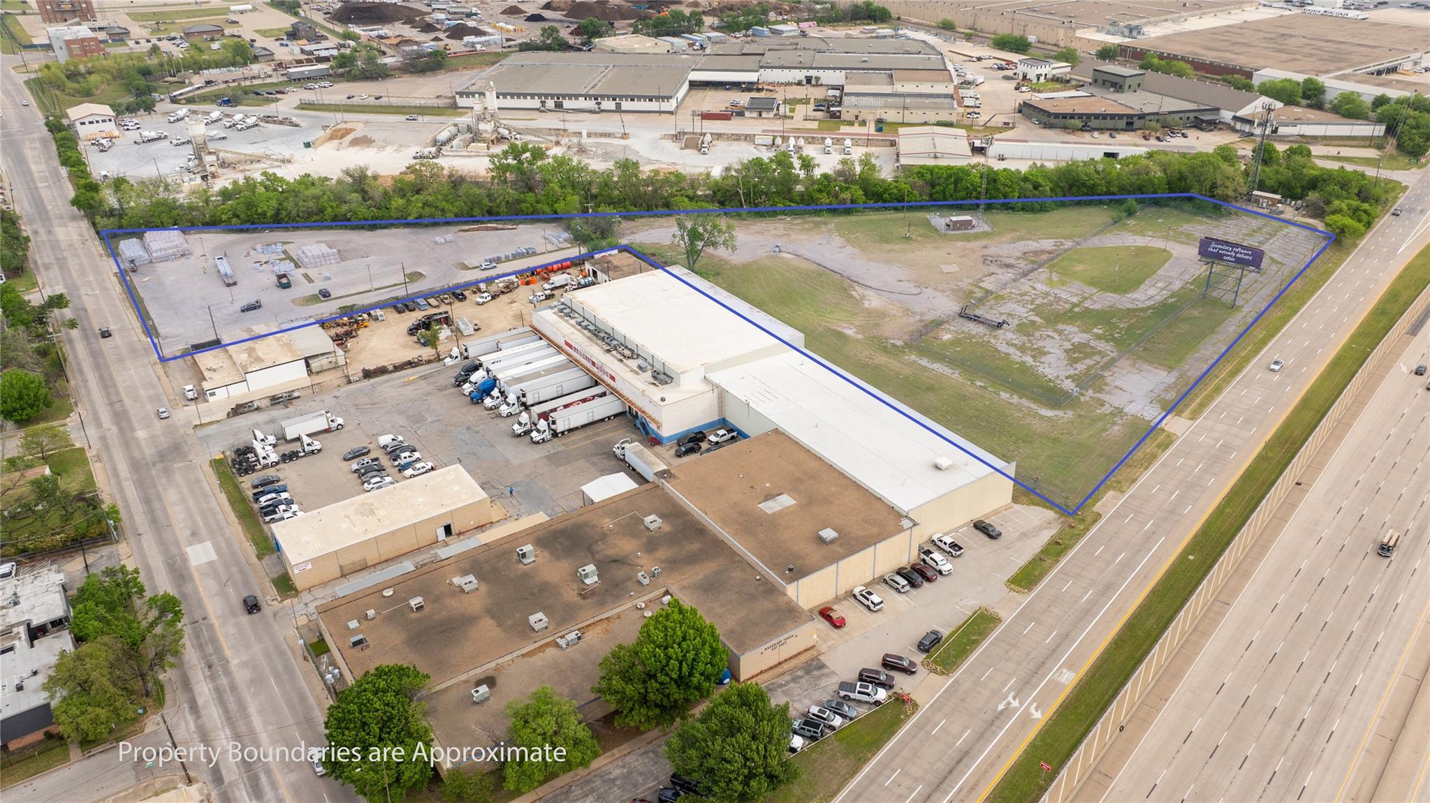 5301 Hemphill St, Fort Worth, TX for Sale