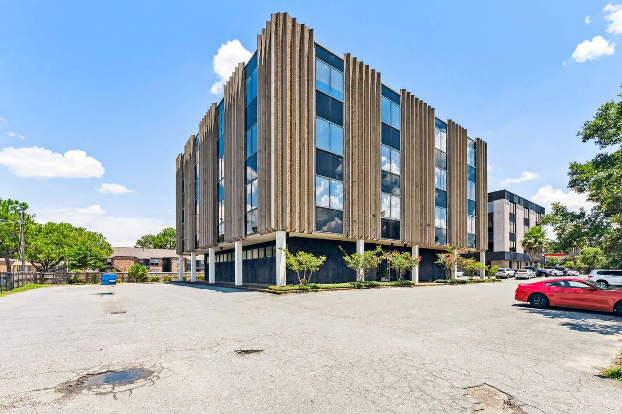 601 Bel Air Blvd, Mobile, AL for Sale