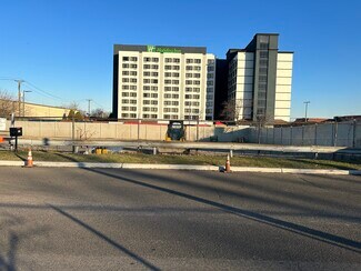 162 Frontage Rd Unit 166  