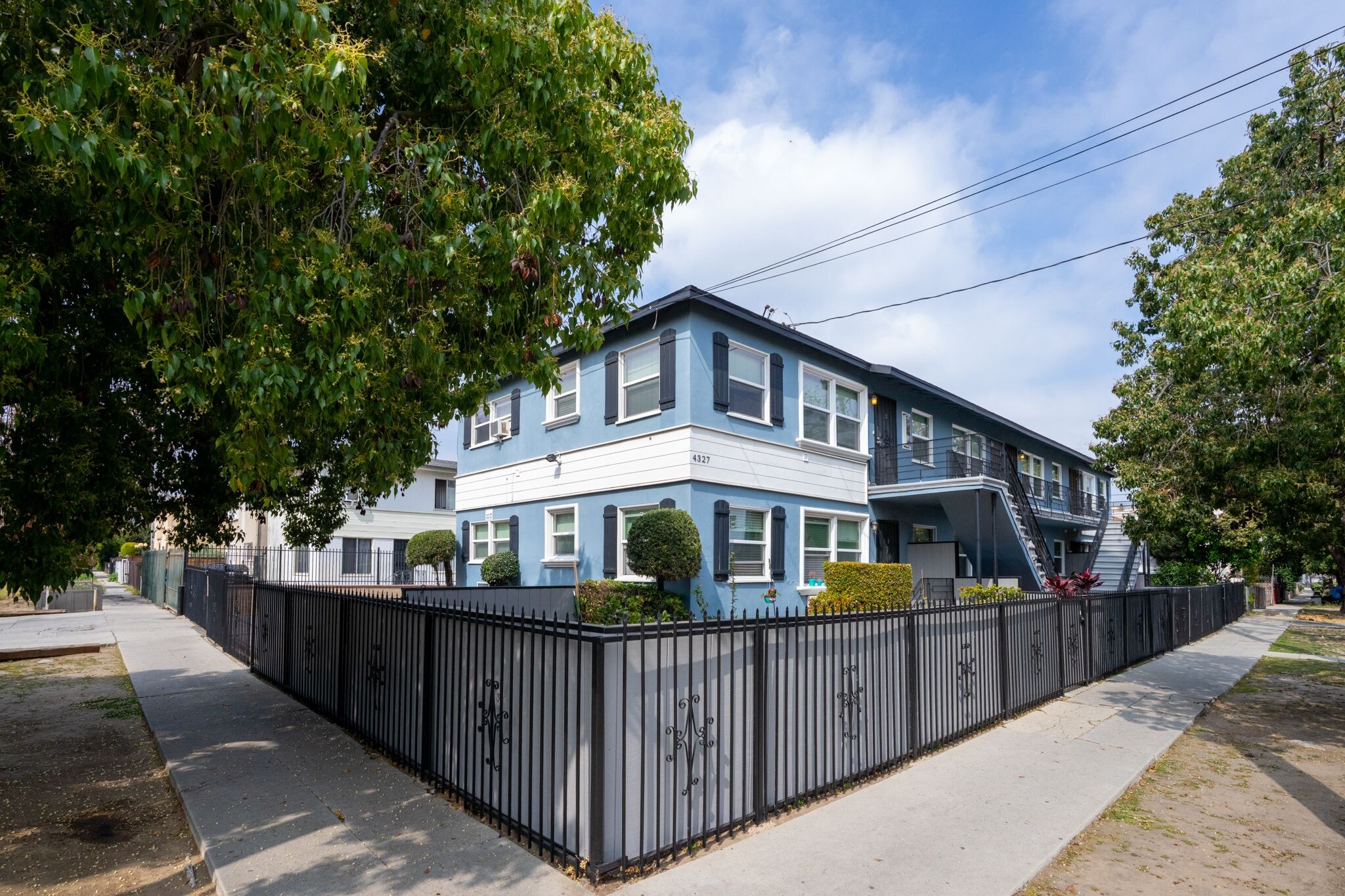 , Los Angeles, CA for Sale