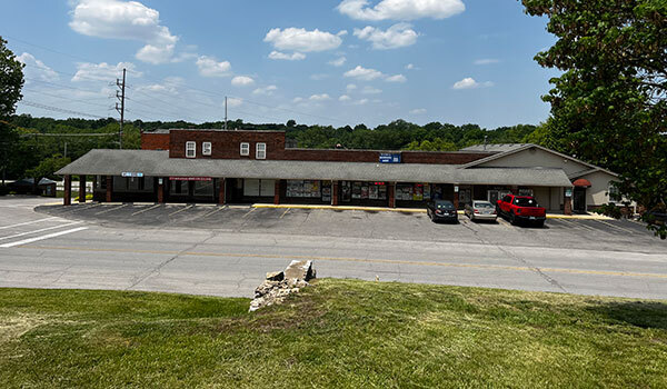 100-106 S Sterling Ave, Sugar Creek, MO for Rent