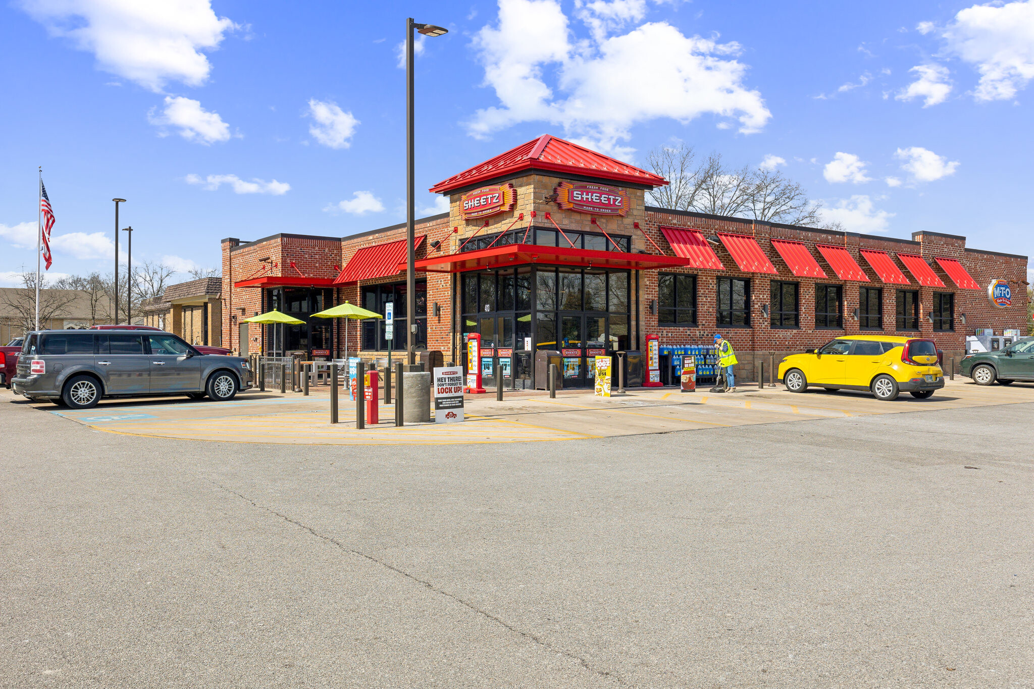 4013 E Market St, Warren, OH for Sale