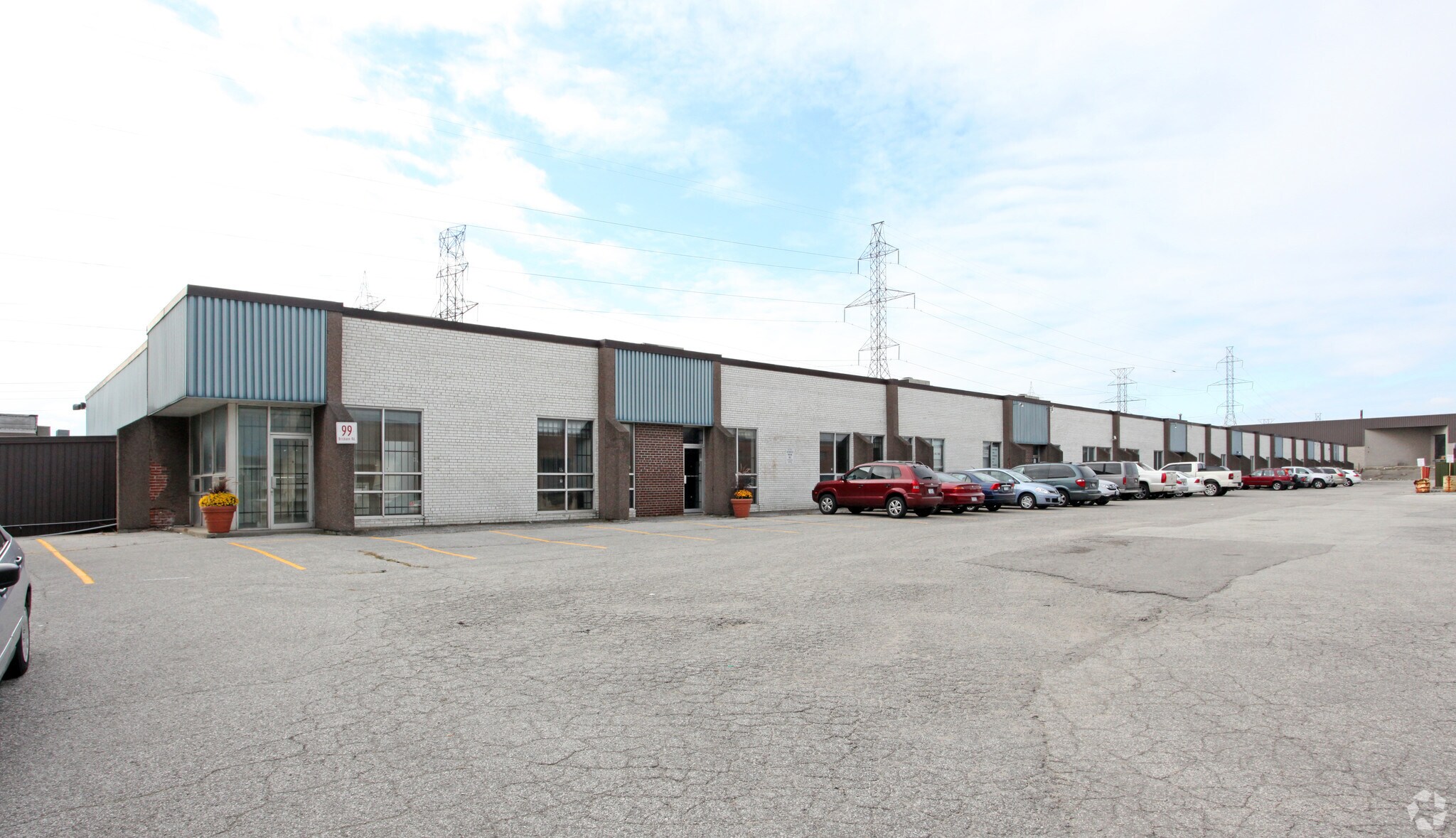 99 Brisbane Rd, Toronto, ON for Rent