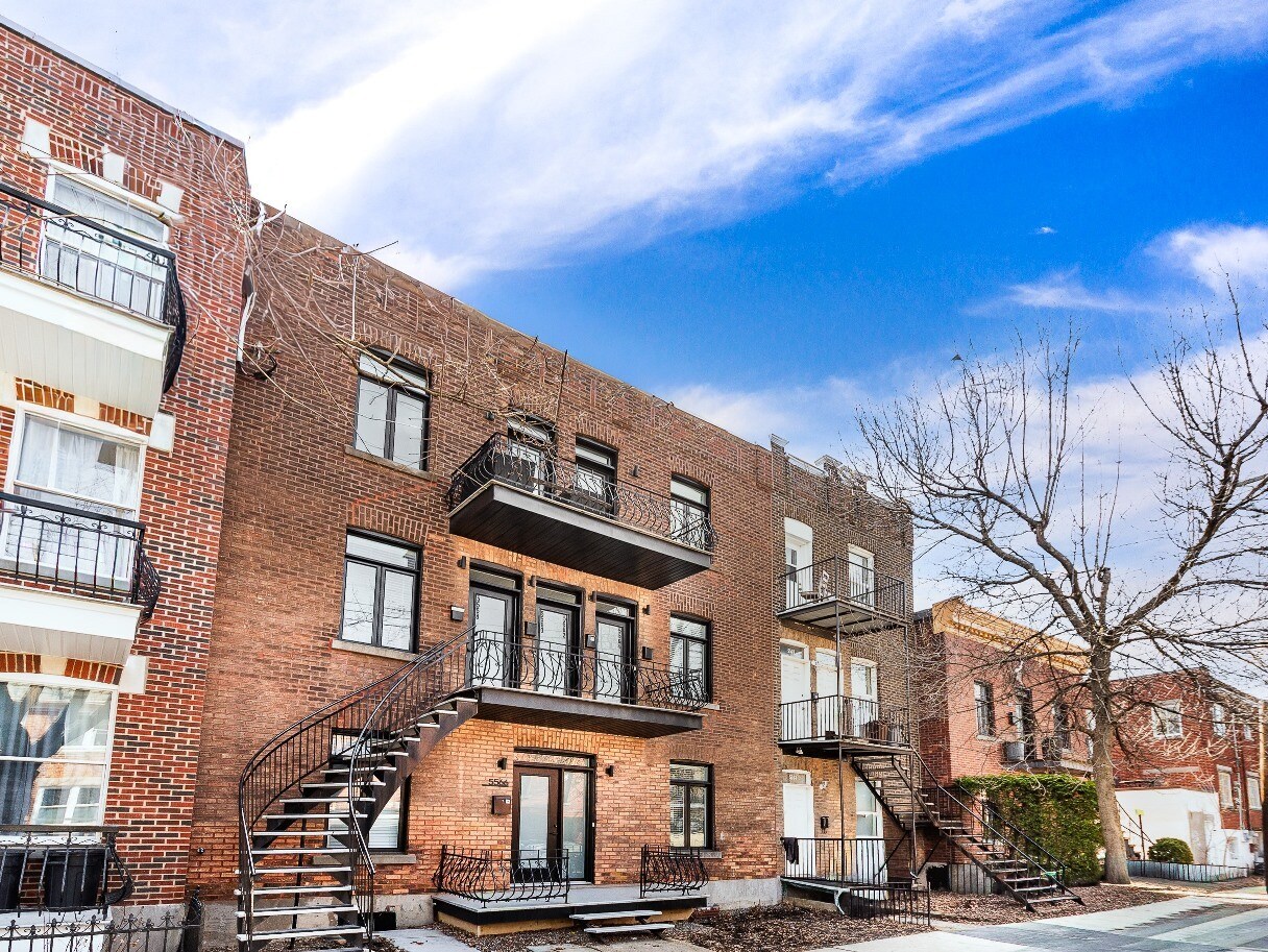 5558-5566 Av 10E, Montréal, QC for Sale