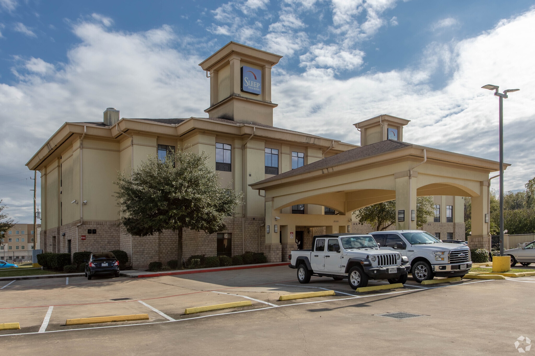 18150 McKay Dr, Humble, TX for Sale