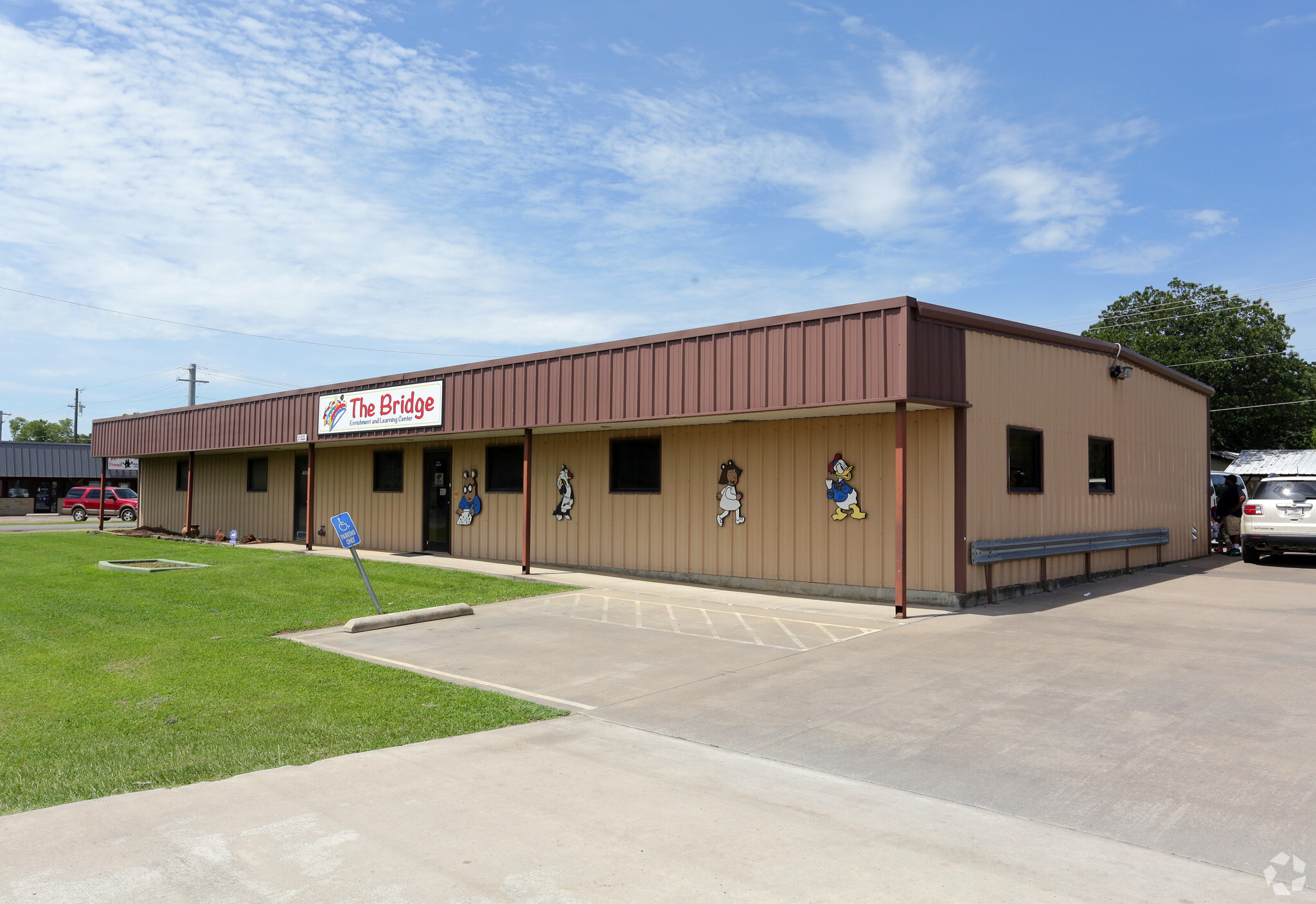 5315 US Highway 377 S, Aubrey, TX for Rent