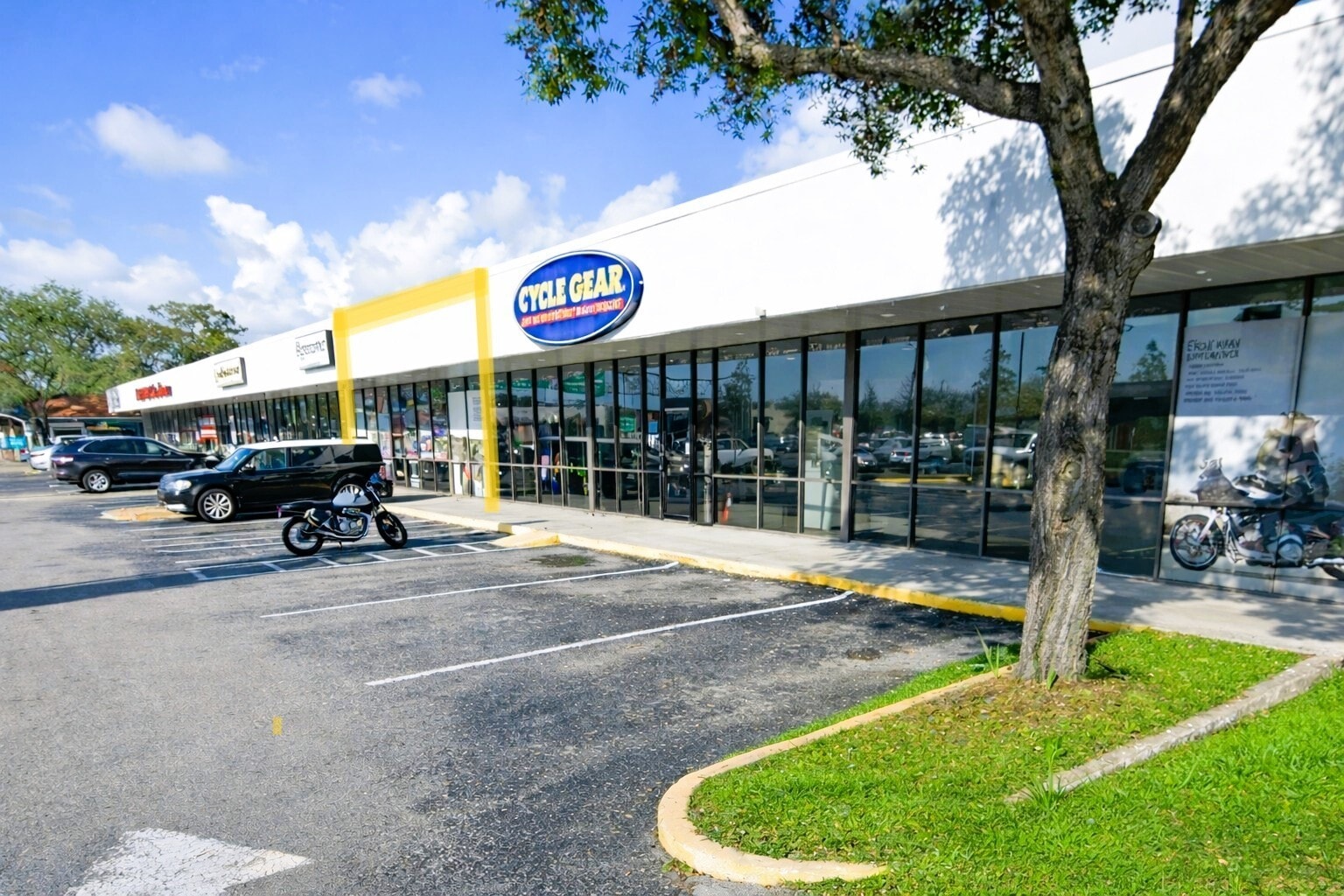 7201-7261 US Highway 19 N, Pinellas Park, FL for Rent