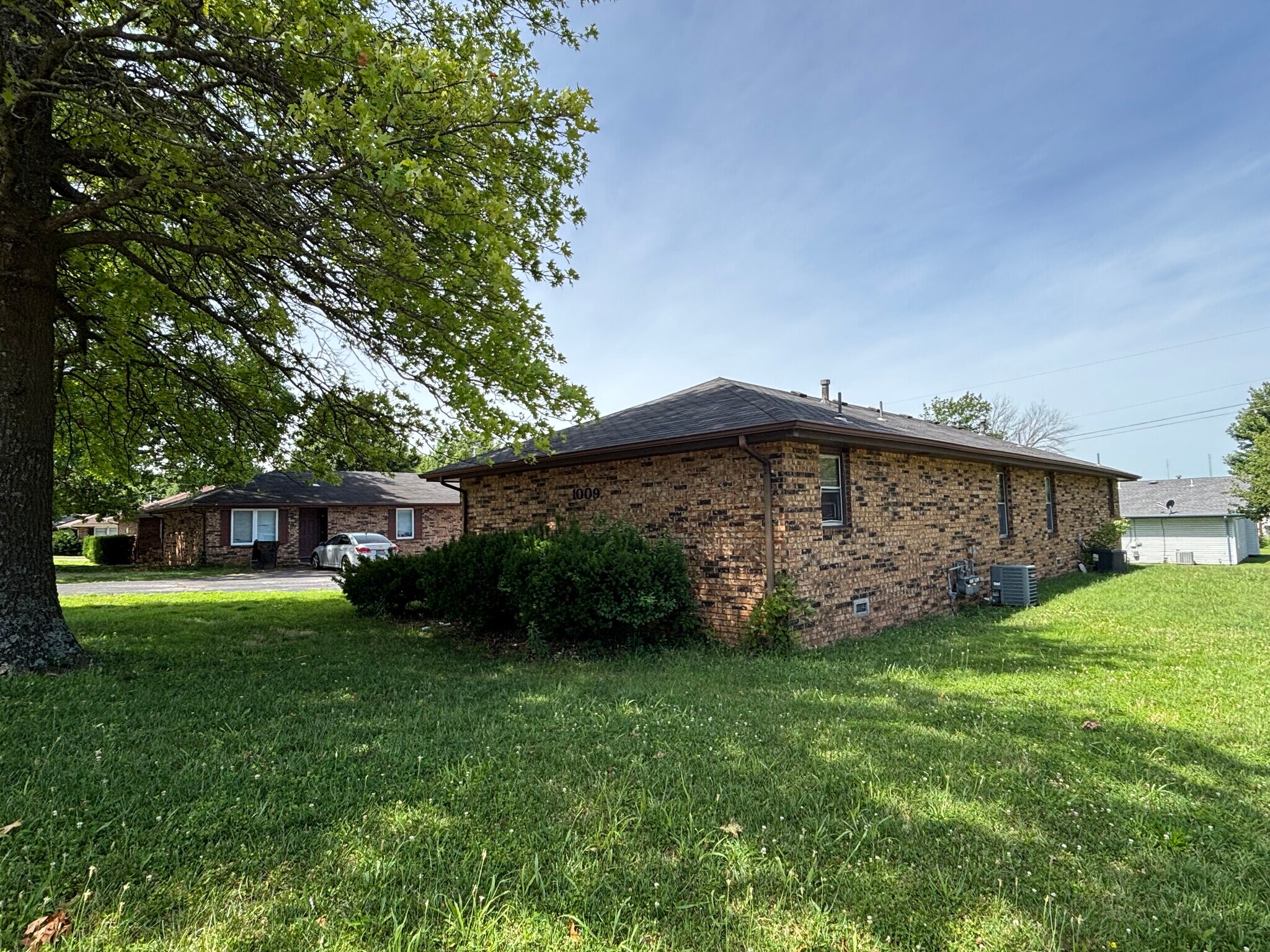 1009 S Kansas Ave, Springfield, MO for Sale