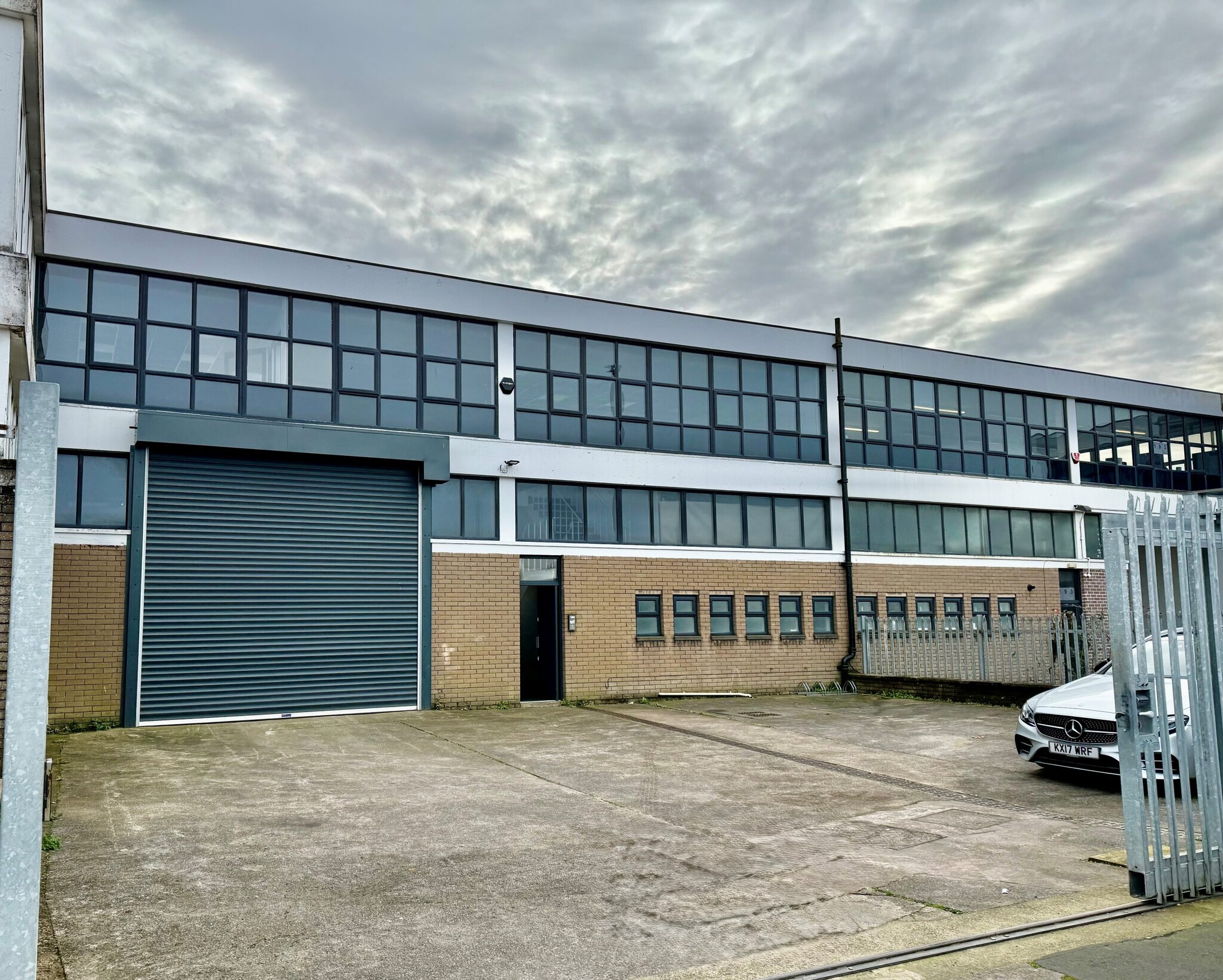 189-195 South Liberty Ln, Bristol, BST for Rent