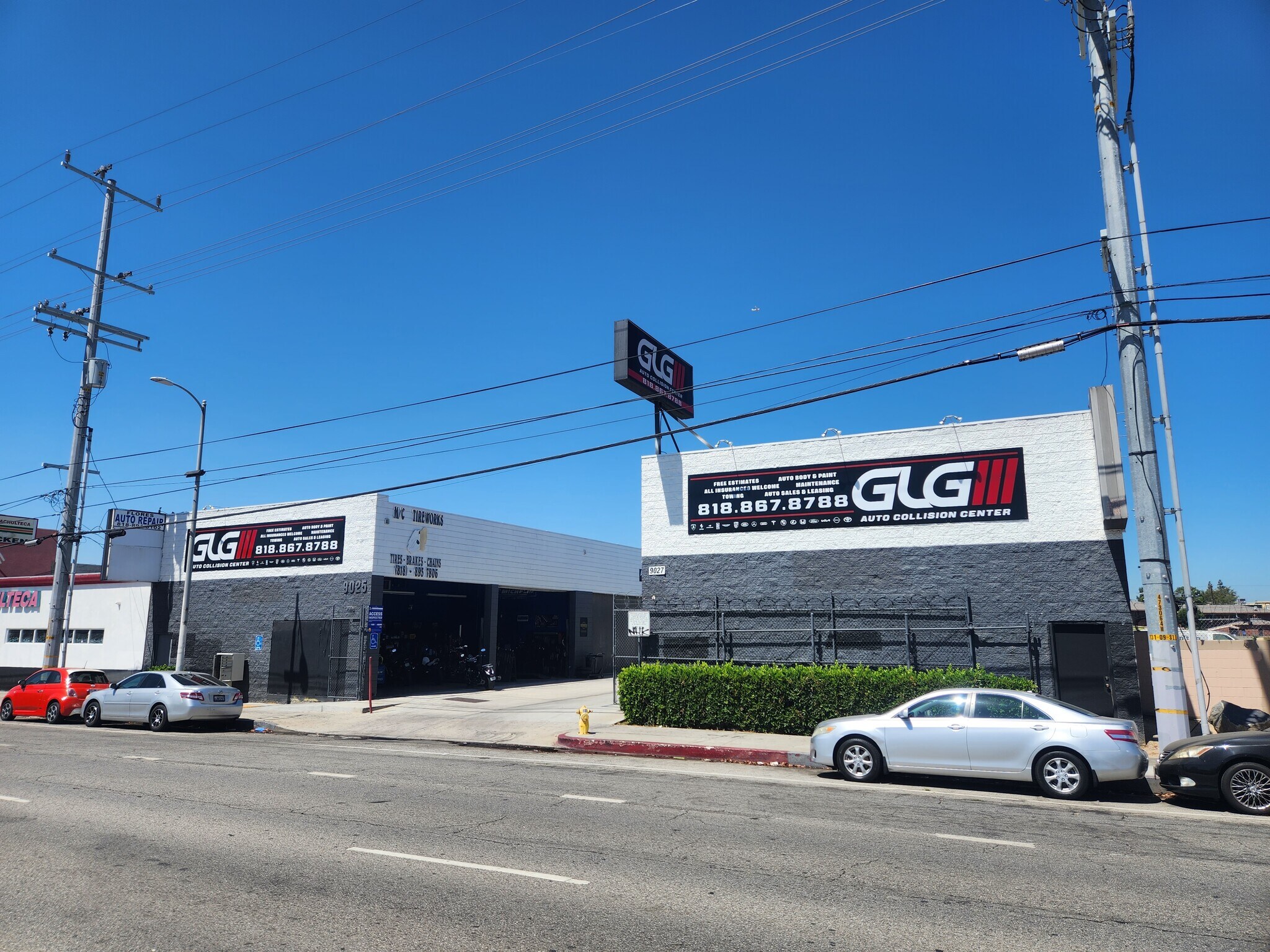 9025-9027 Sepulveda Blvd, North Hills, CA for Rent