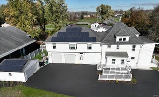 Canastota, NY Office/Residential - 337 N Peterboro St