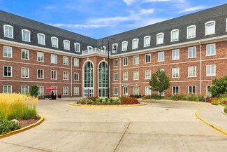 Hinsdale, IL Office/Medical - 908 N Elm St