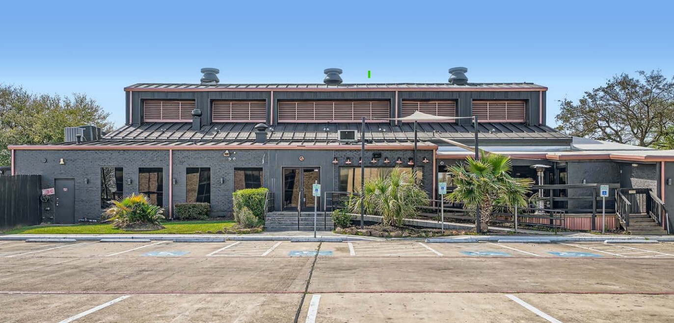 6052 Richmond Ave, Houston, TX for Rent
