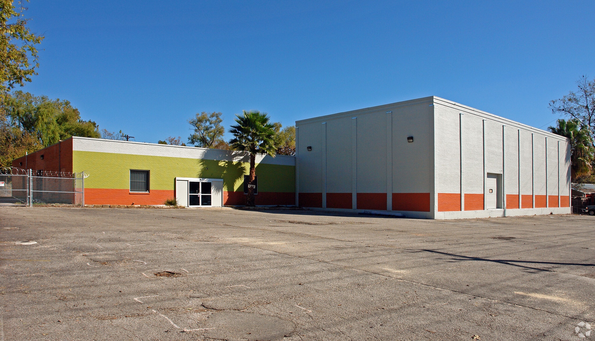1300 38 1/2 St E, Austin, TX for Rent