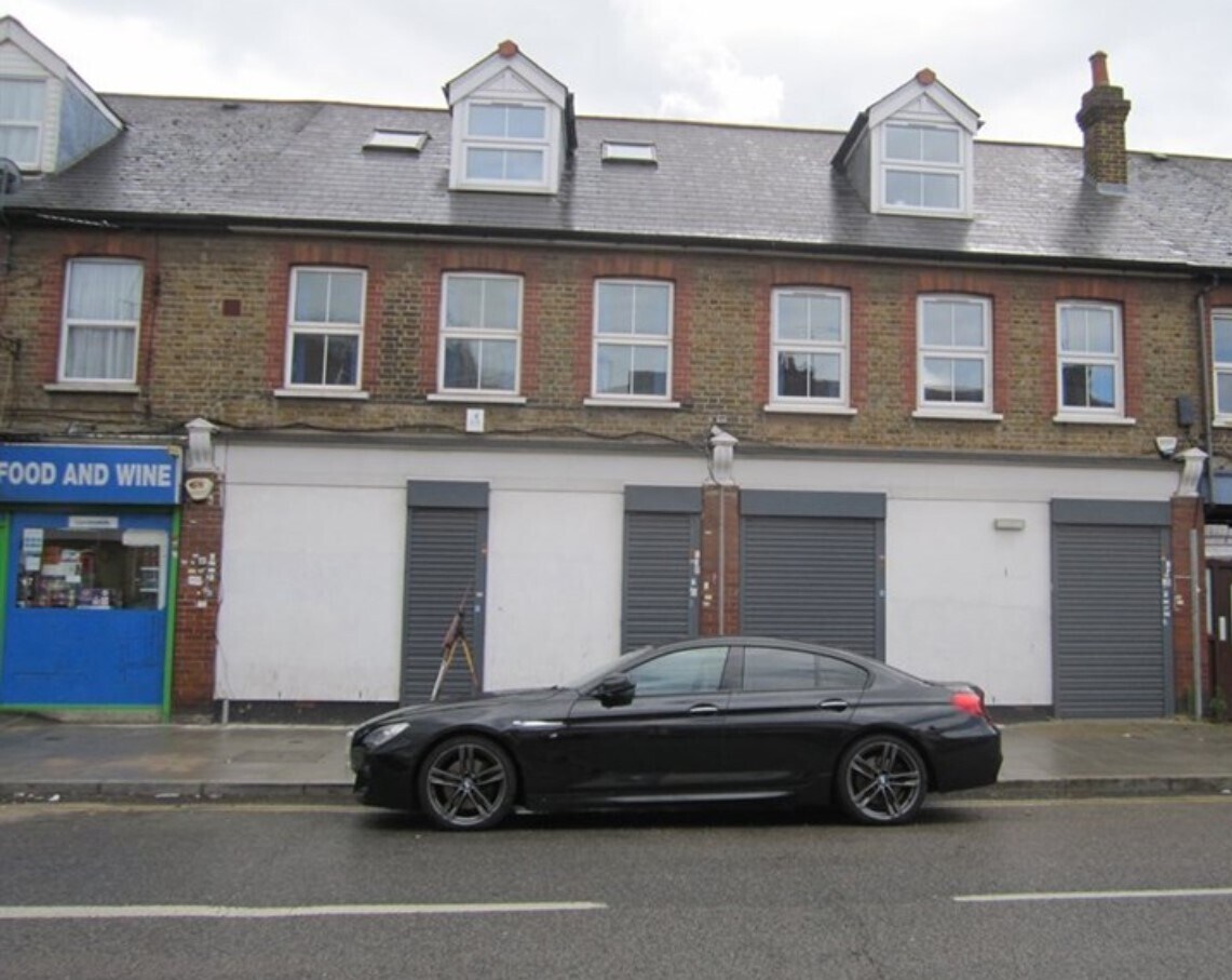 81-83 Bedfont Ln, Feltham, LND for Rent