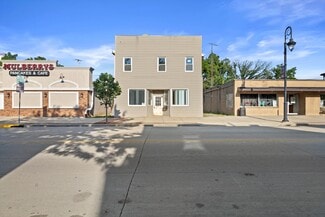 Union Grove, WI Storefront Retail/Residential - 1030 Main St