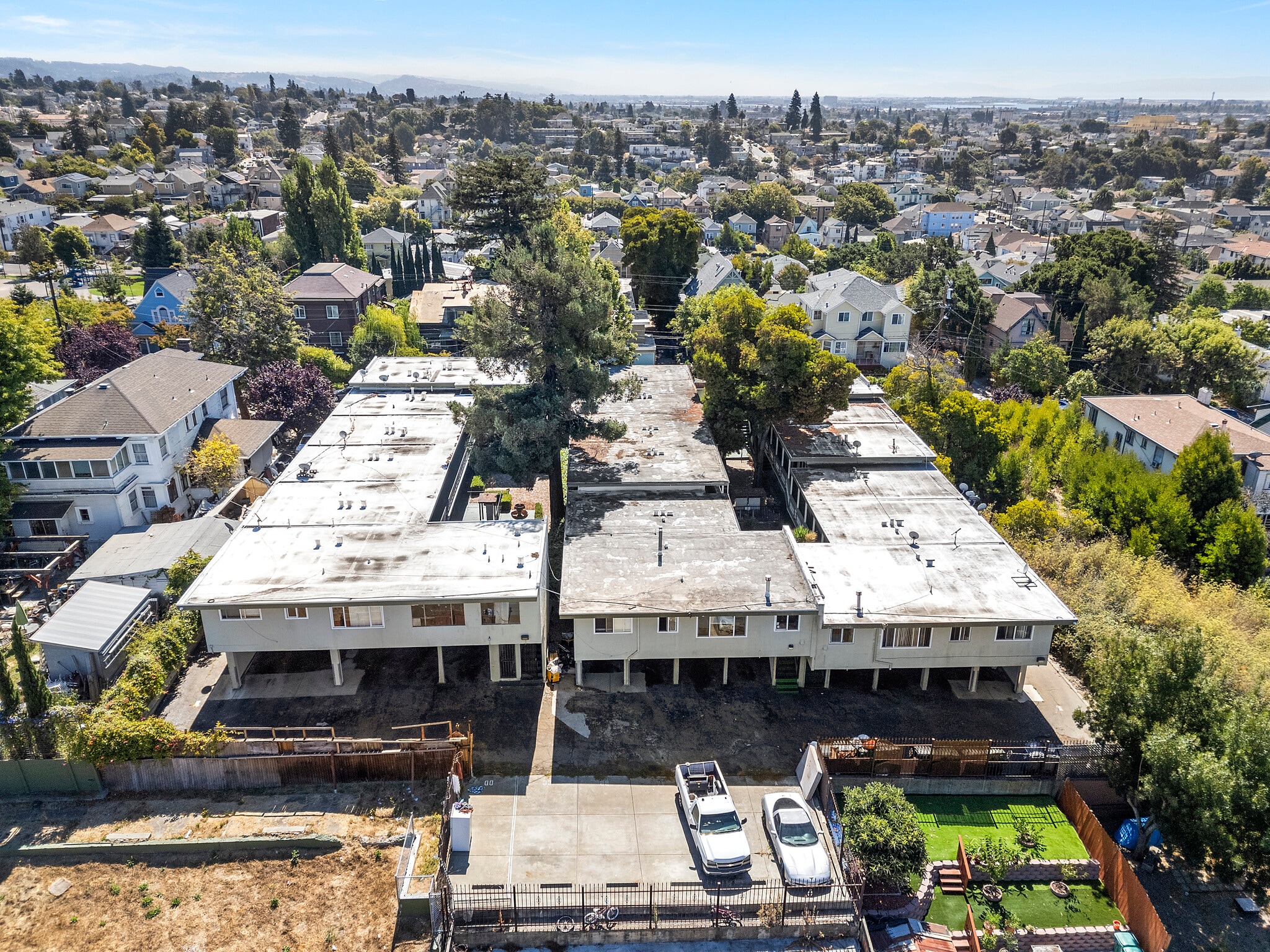 2505 10th Ave, Oakland, CA for Sale