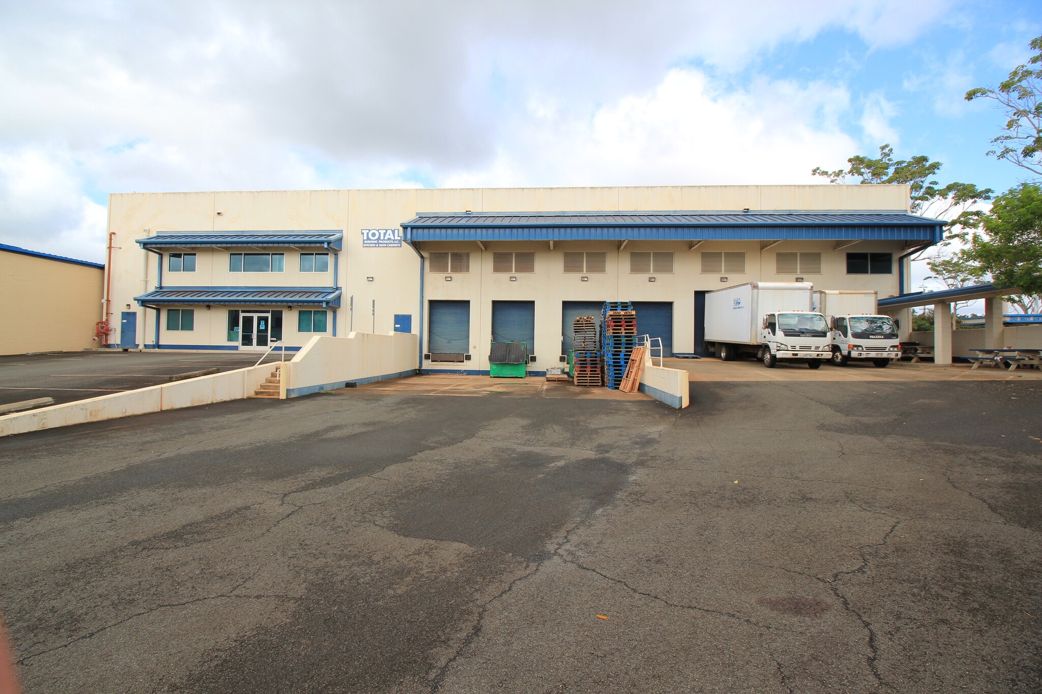 94-453 Ukee St, Waipahu, HI for Rent