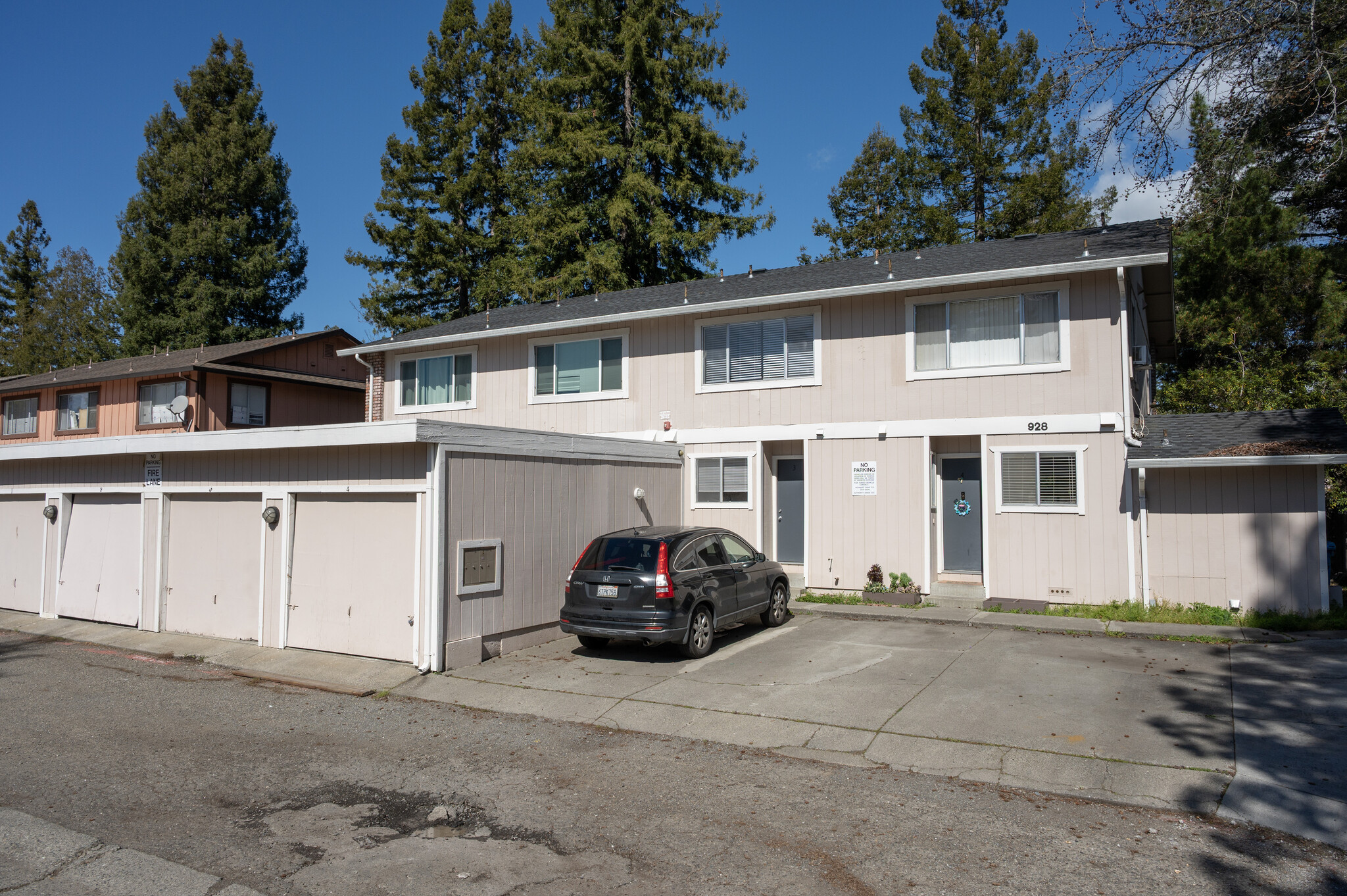 928 Civic Center Dr, Rohnert Park, CA for Sale