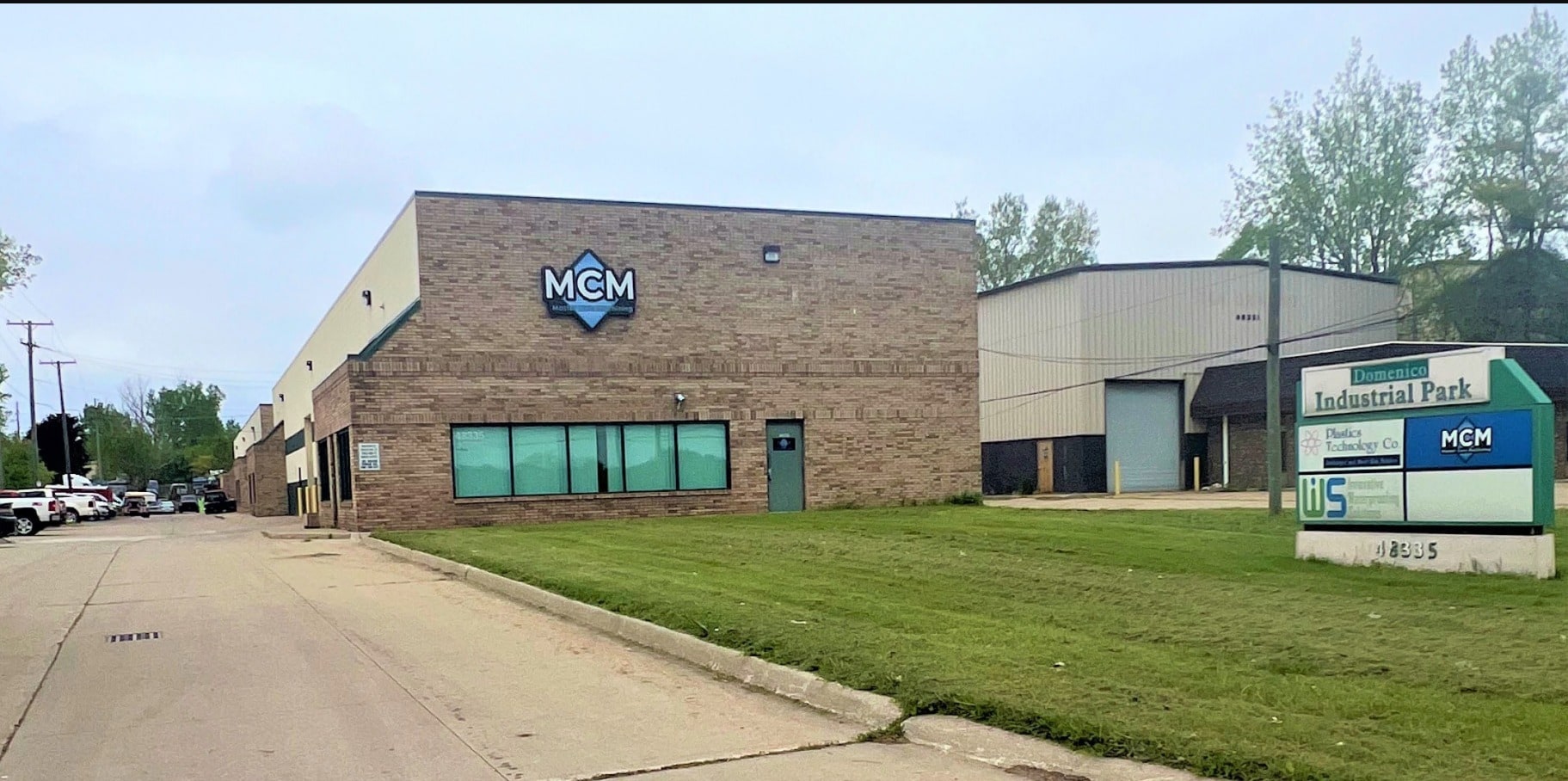 48325-48335 Gratiot Ave, Chesterfield, MI for Rent