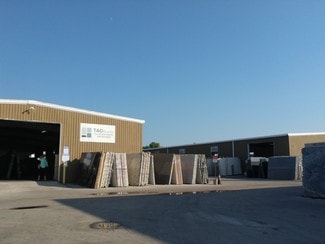 Fort Myers, FL Industrial - 4599-4605 Fowler St