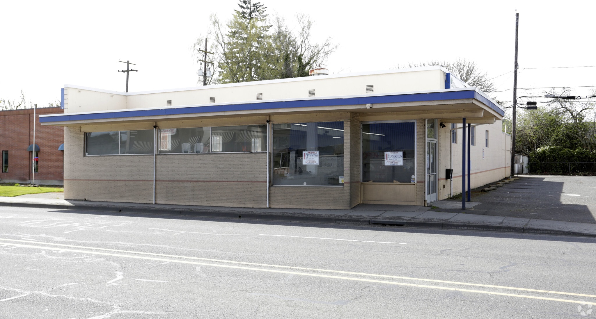757 Ivy St, Junction City, OR for Rent