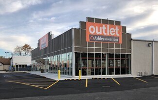 Farmingdale, NY Retail - 1821 Broad Hollow Rd