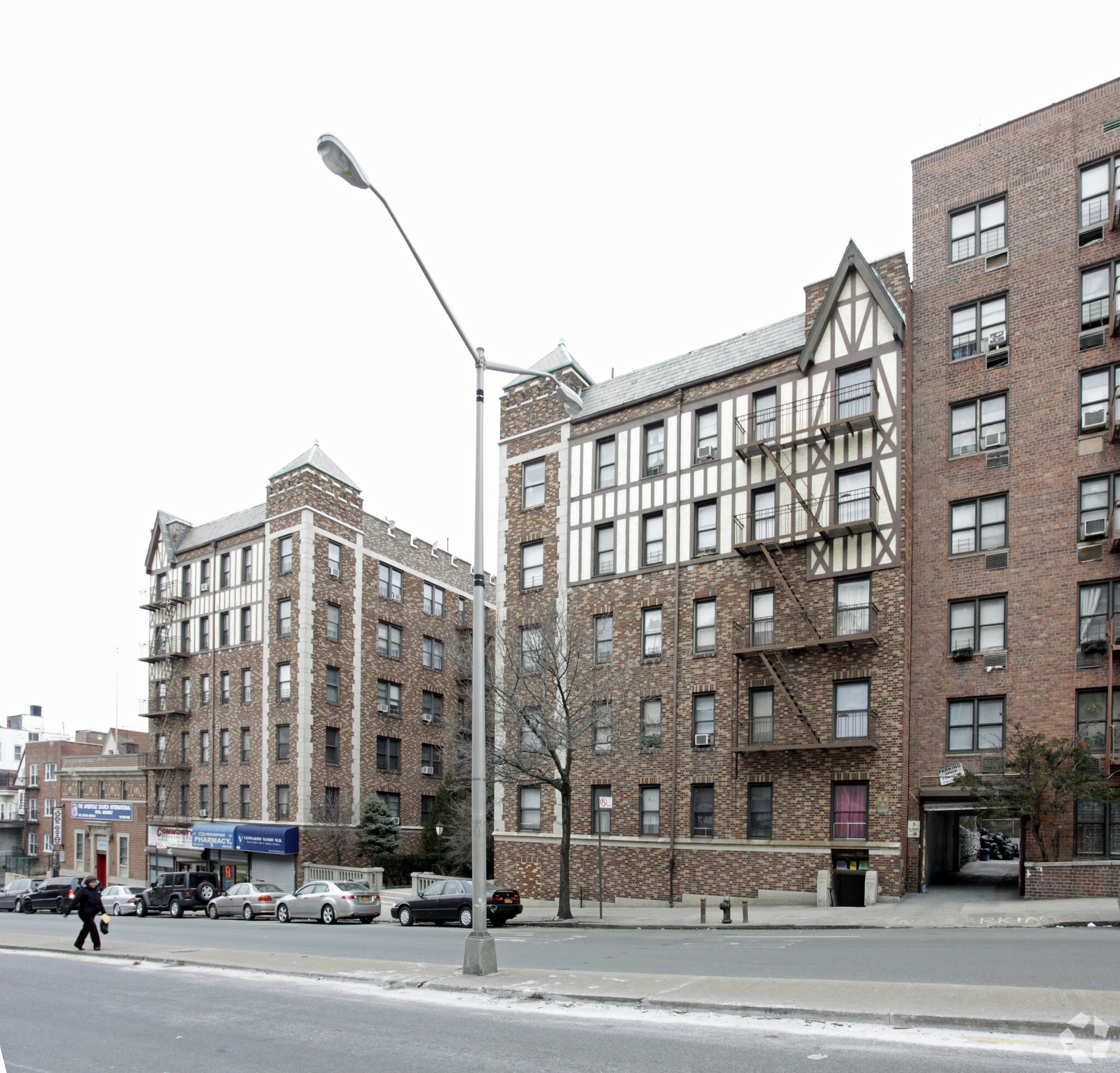 655 E 233rd St, Bronx, NY for Rent