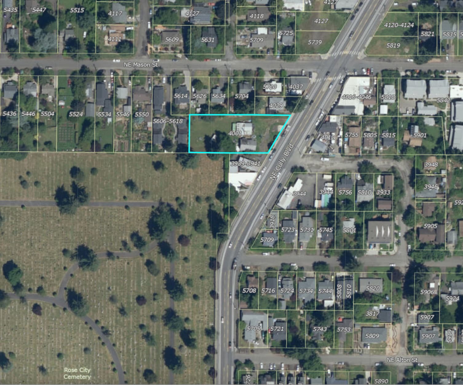 4001 NE Cully Blvd, Portland, OR for Sale