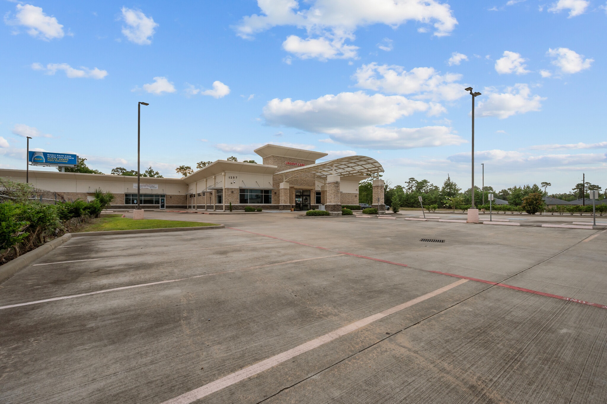 1207 N Houston Ave, Humble, TX for Sale