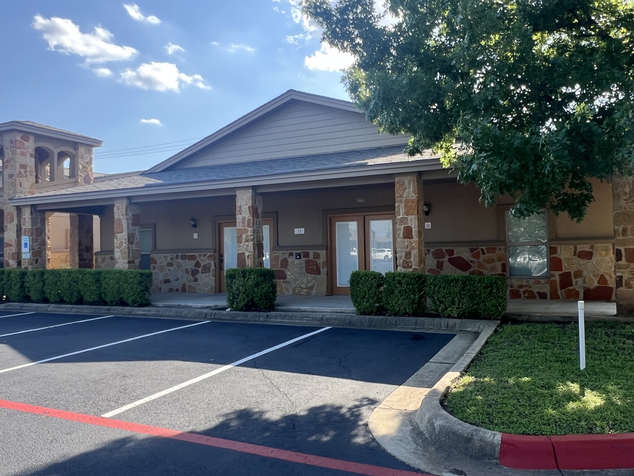 2851 Joe Dimaggio Blvd, Round Rock, TX for Sale