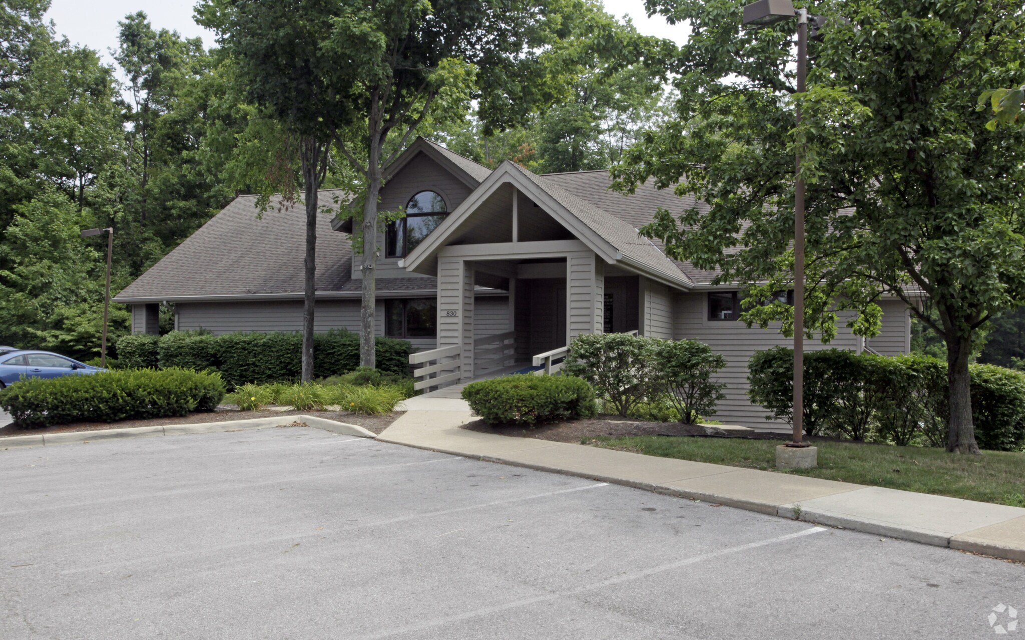830 E Johnstown Rd, Gahanna, OH for Rent