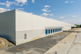 Terrebonne, QC Industrial - 2055 Boul Des Entreprises Terrebonne, QC Industrial - 2055 Boul Des Entreprises