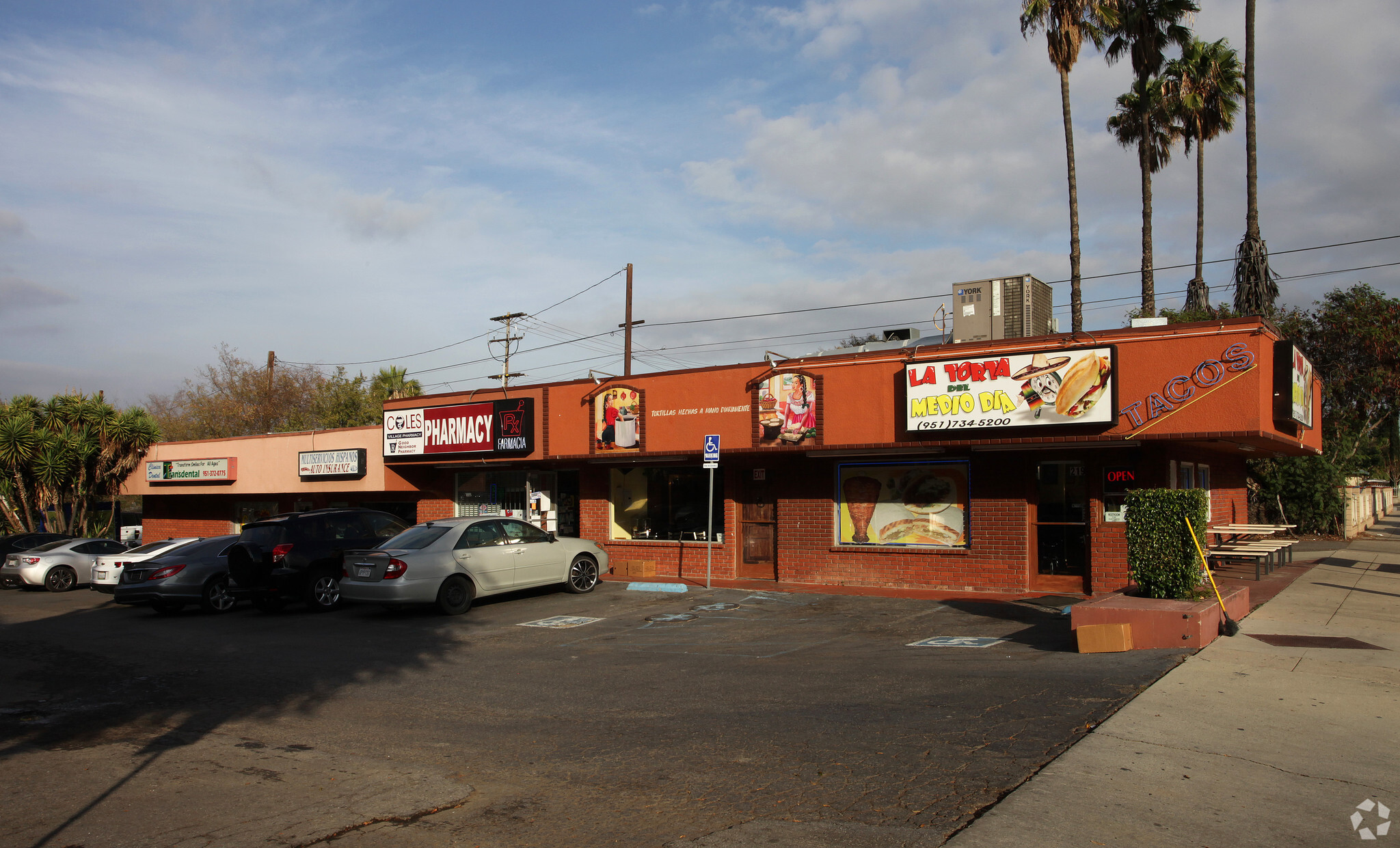 221-225 E 3rd St, Corona, CA for Rent