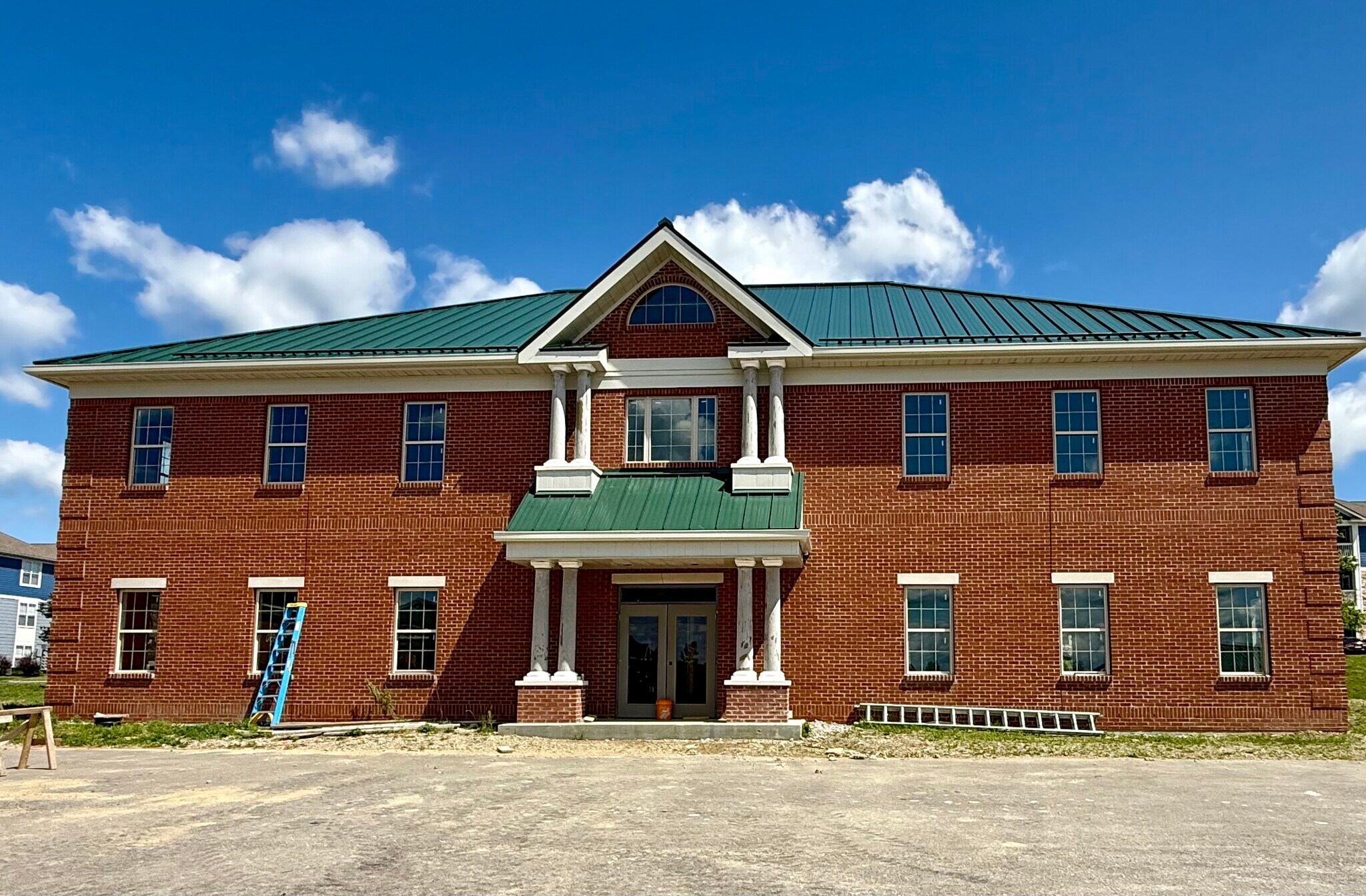 8501 S Mason Montgomery Rd, Mason, OH for Rent