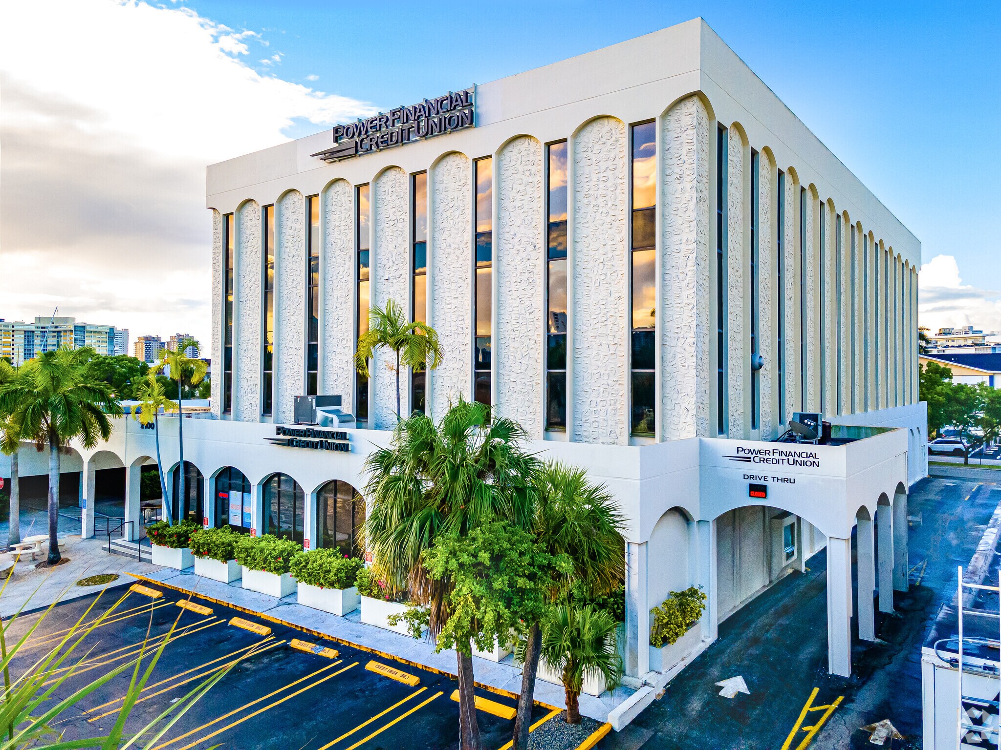 2100 E Hallandale Beach Blvd, Hallandale Beach, FL for Rent